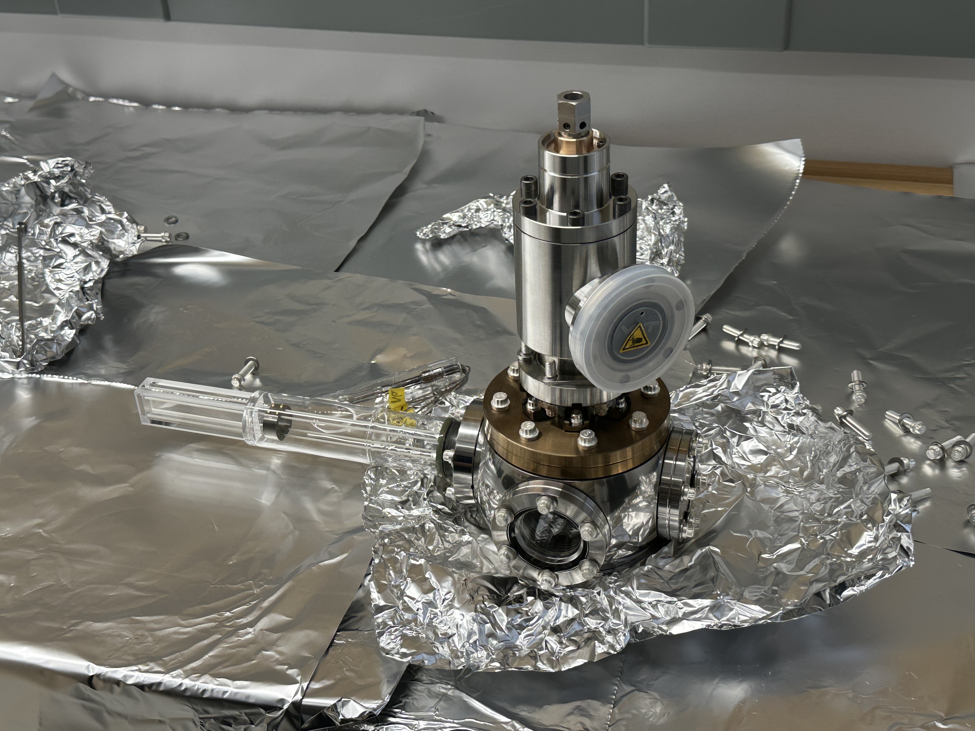 Assembled vacuum chamber